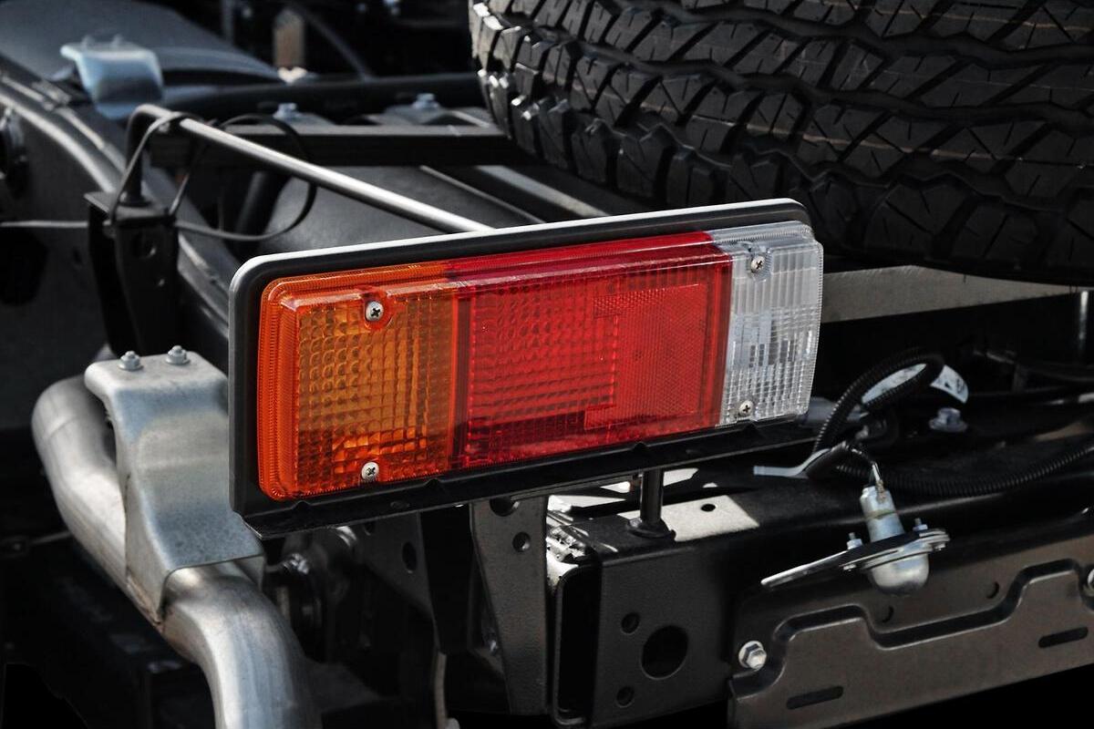 2024 Toyota Landcruiser GXL Manual 4x4 image 7