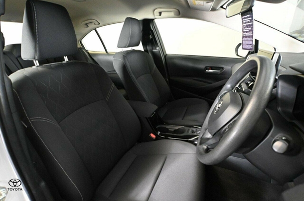 2023 Toyota Corolla Sedan Hybrid Ascent Sport image 10