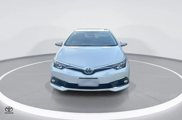 2016 Toyota Corolla Ascent Sport image 3