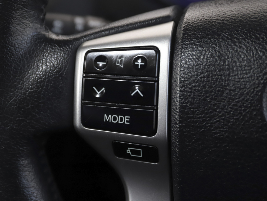 2017 Toyota Prado Kakadu image 11