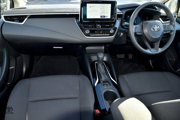 2024 Toyota Corolla Sedan Hybrid Ascent Sport image 6