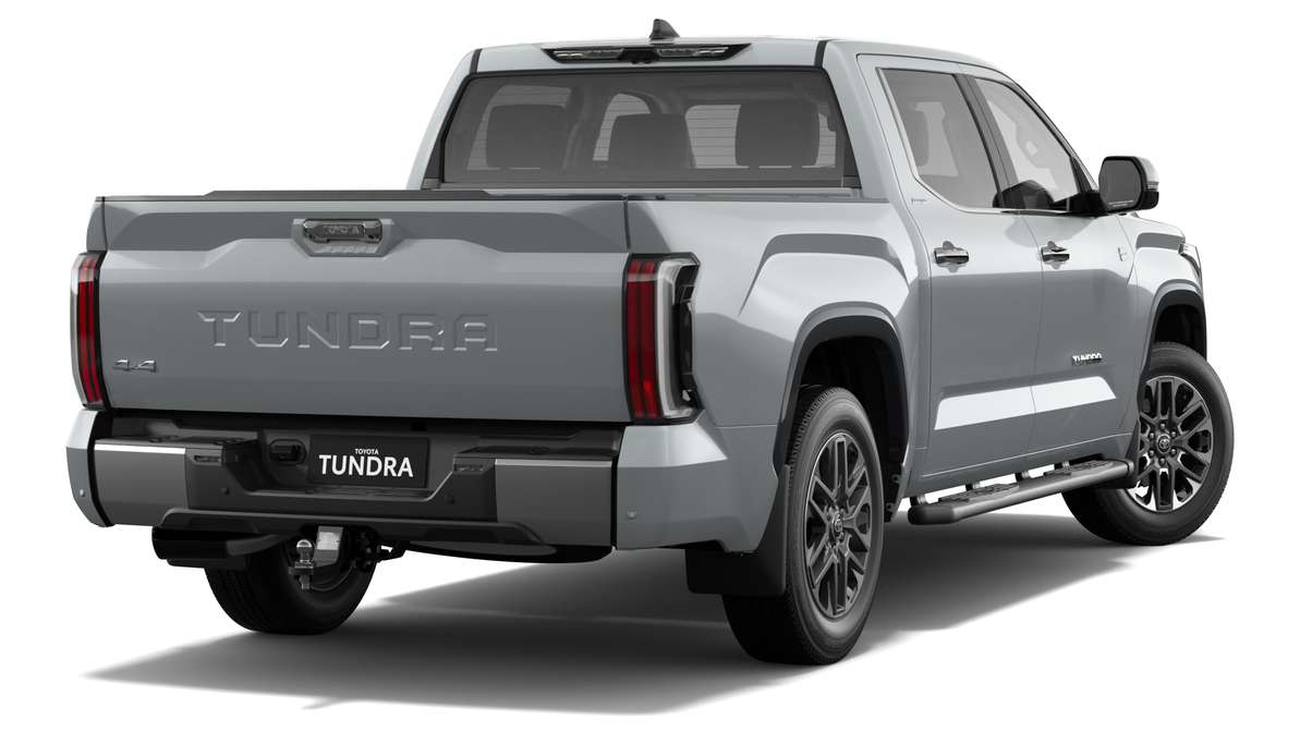 2024 Toyota Tundra Limited Double-Cab Pick-Up image 3