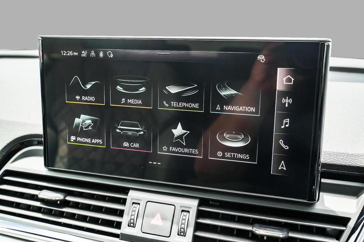 2025 Audi Q5 55 TFSI e S Line Auto quattro ultra MY25 image 10