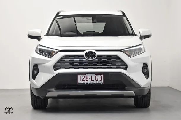 2024 Toyota RAV4 GXL-2WD image 2