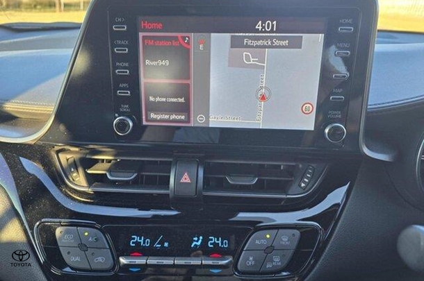 2021 Toyota C-HR Hybrid GR-S image 11