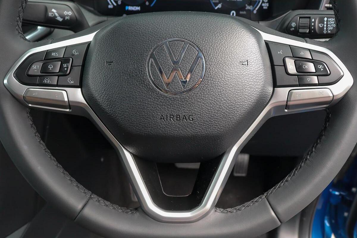 2024 Volkswagen Amarok TDI500 Style NF Auto 4MOT MY24 Dual Cab image 14