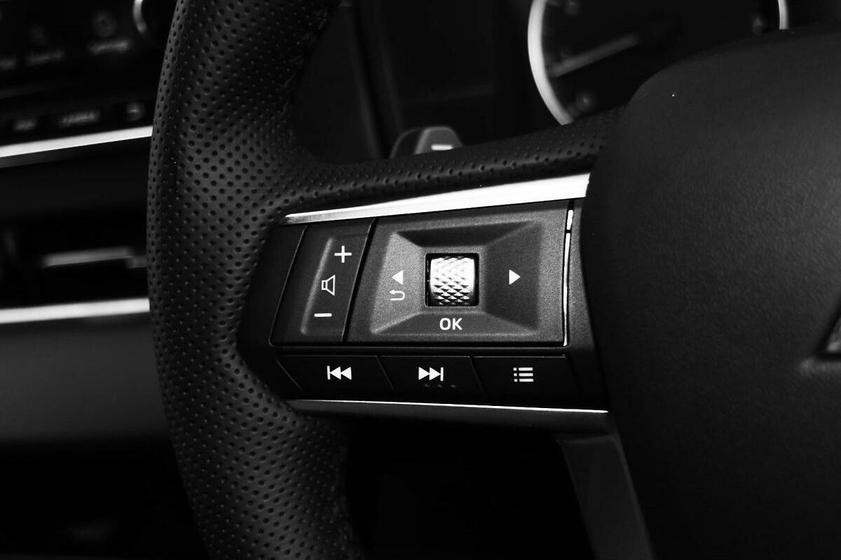 2024 Mitsubishi Outlander LS ZM Auto AWD MY24 image 15