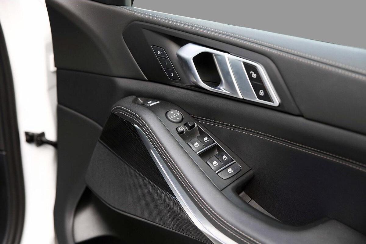 2024 BMW X5 xDrive30d M Sport G05 LCI Auto 4x4 image 15