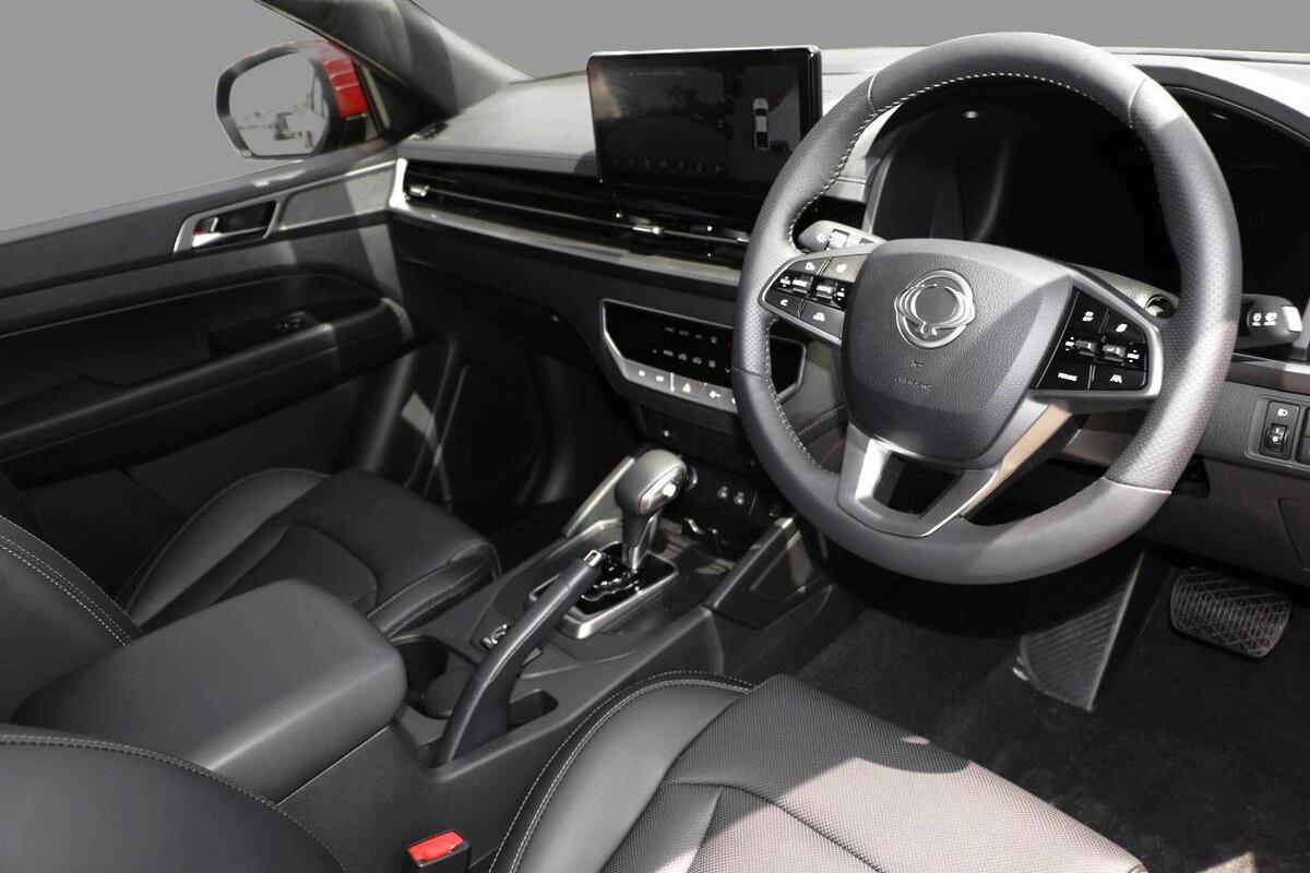 2024 SsangYong Musso Ultimate Luxury Auto 4x4 MY24 image 8