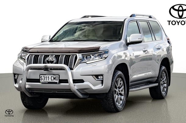 2021 Toyota PRADO VX image 3