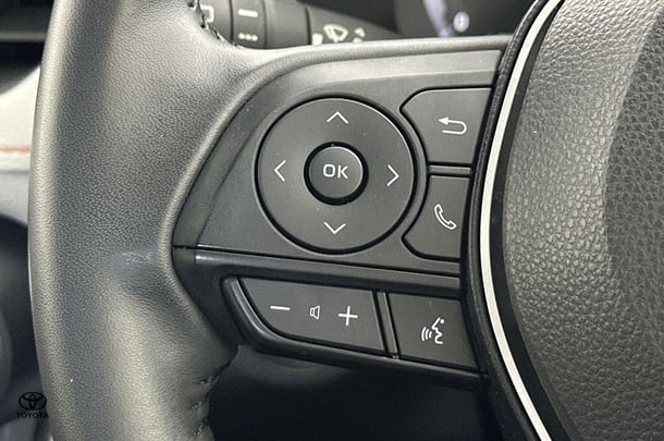 2022 Toyota RAV4 Edge AWD image 12