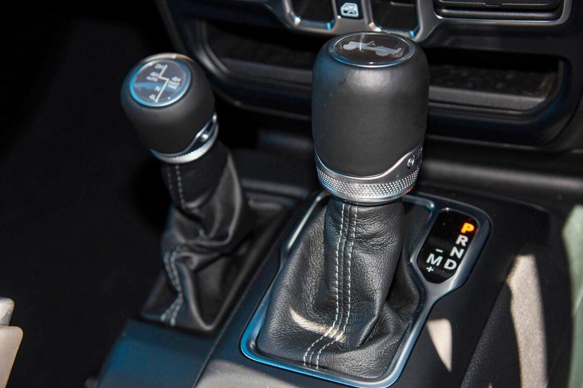 2024 Jeep Wrangler Unlimited Overland Auto 4x4 MY24 image 17