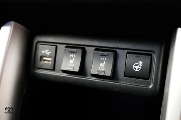 2023 Toyota Corolla Cross HV Atmos image 11
