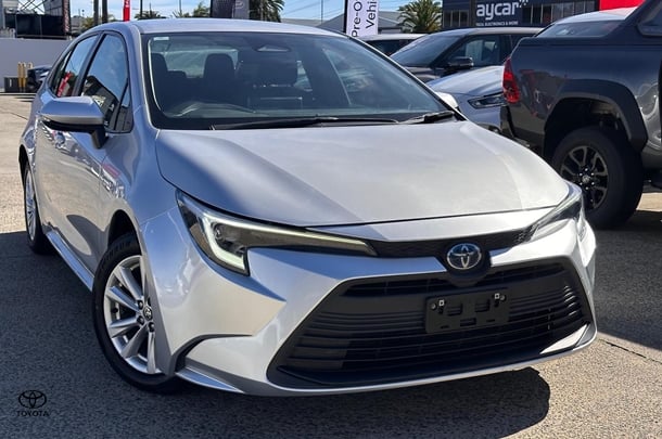 2023 Toyota Corolla Sedan Hybrid Ascent Sport image 1