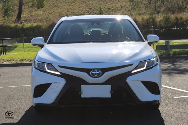 2020 Toyota Camry Hybrid Ascent Sport image 8