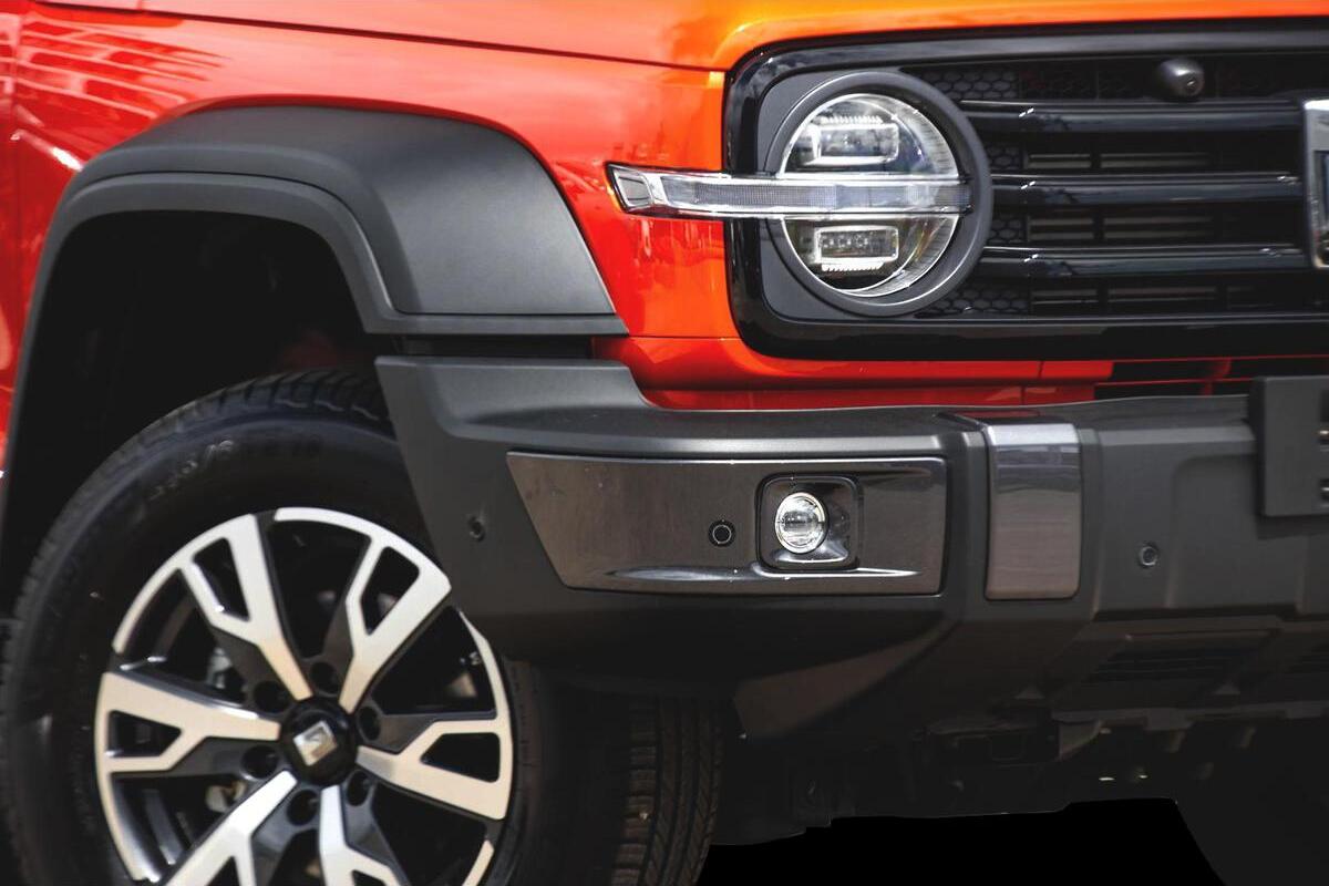 2024 GWM Tank 300 Ultra Hybrid Auto 4x4 image 5