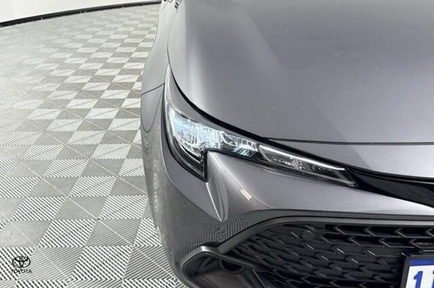 2022 Toyota Corolla Ascent Sport image 3