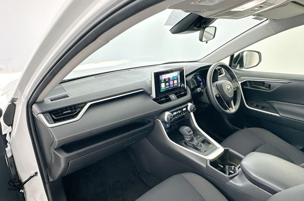 2023 Toyota Rav4 Hybrid GX-2WD image 18