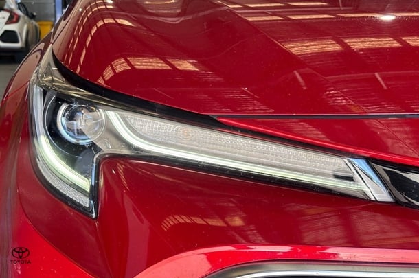 2021 Toyota Corolla ZR image 3