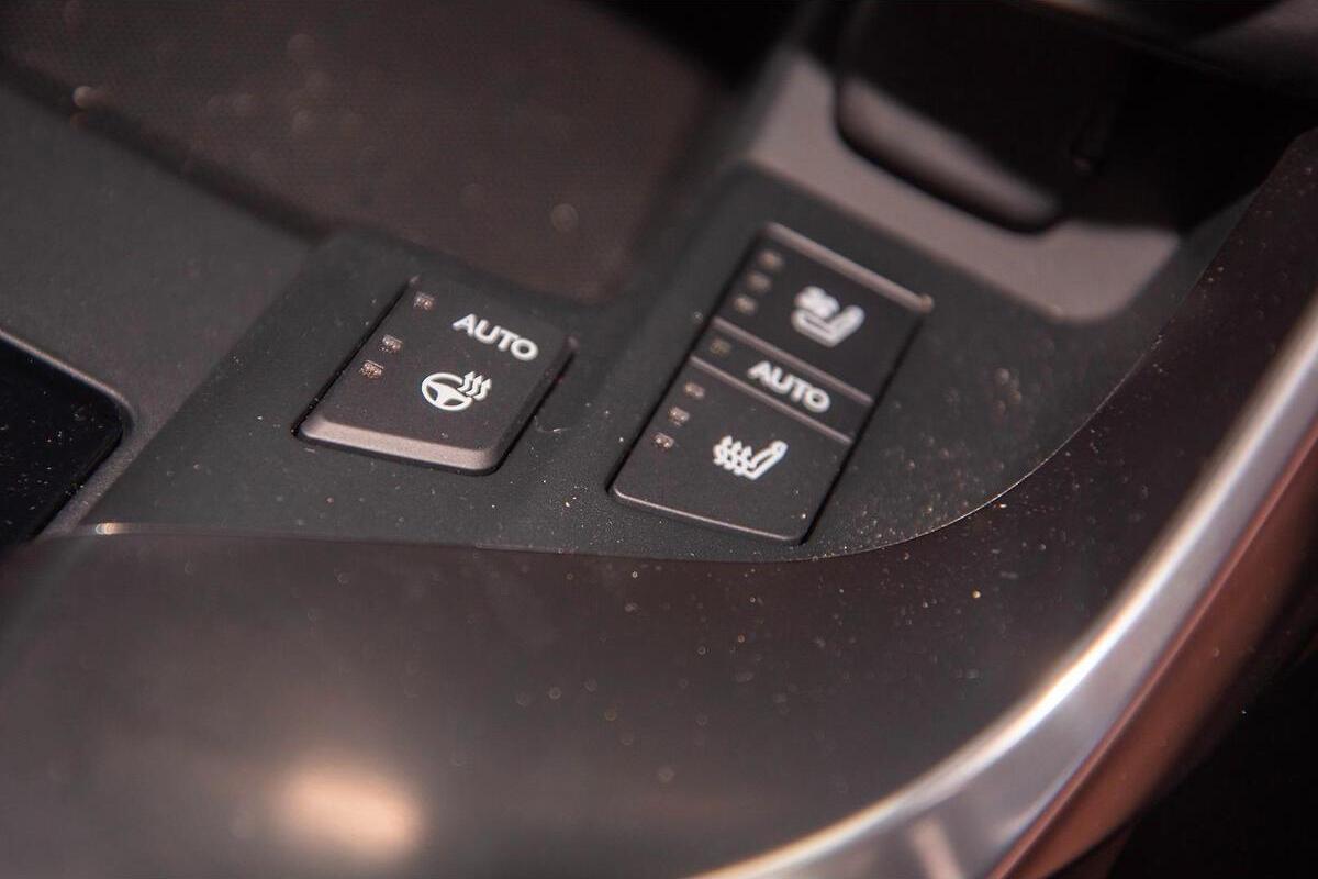 2024 Lexus LX LX500d Sports Luxury Auto 4x4 image 18