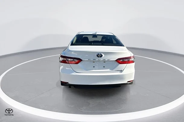 2021 Toyota Camry Hybrid Ascent image 7