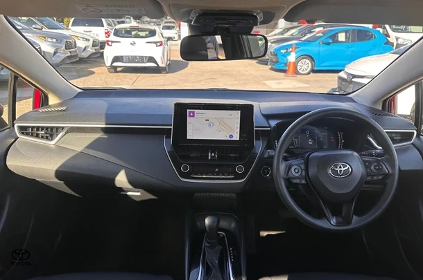 2023 Toyota Corolla Sedan Hybrid Ascent Sport image 7