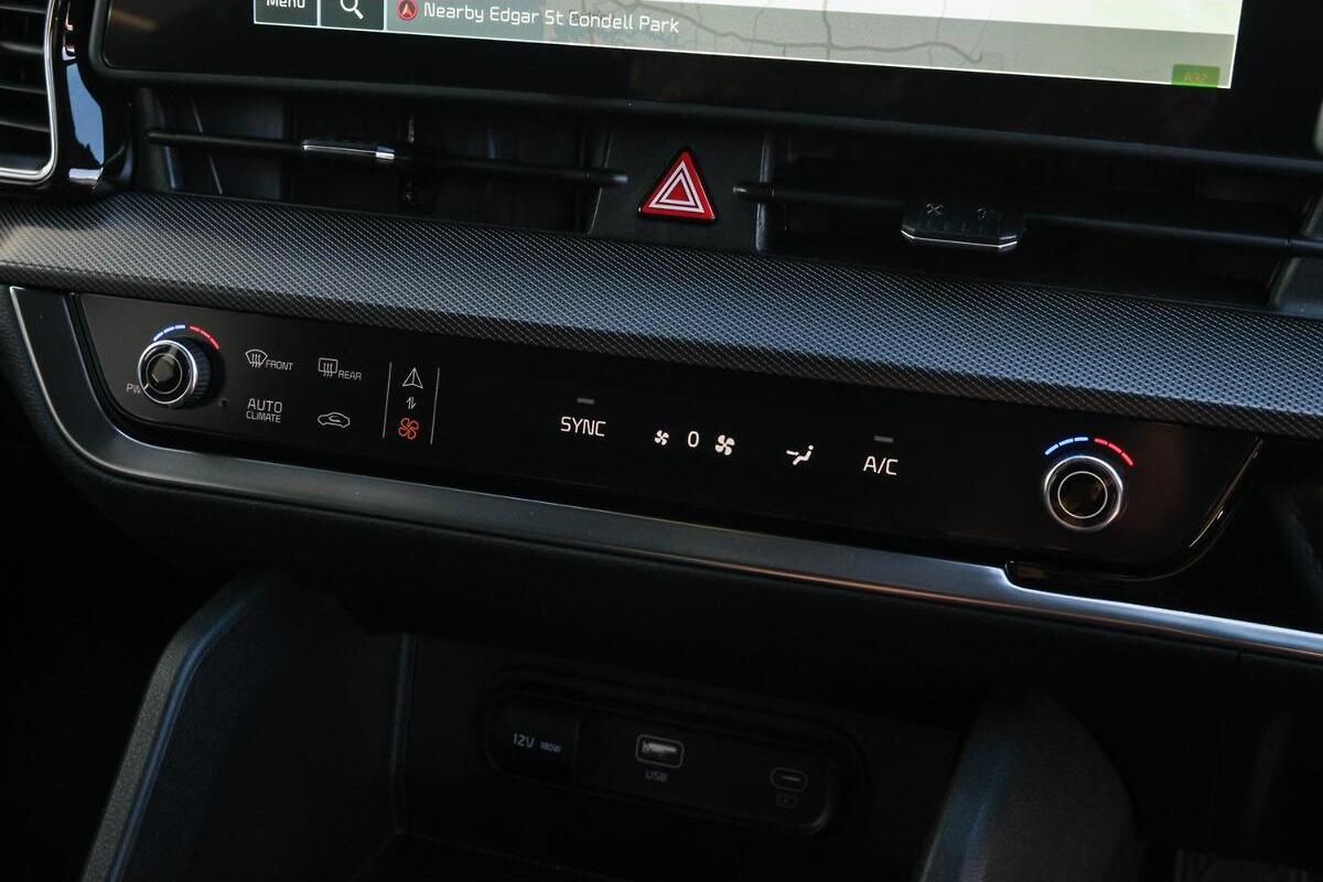2024 Kia Sportage SX+ Auto AWD MY25 image 12