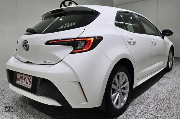 2024 Toyota Corolla Ascent Sport image 2