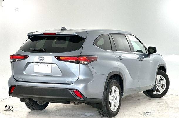 2024 Toyota Kluger Hybrid GX AWD image 9