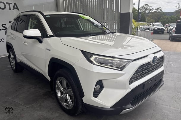 2020 Toyota Rav4 Hybrid GXL-2WD image 3