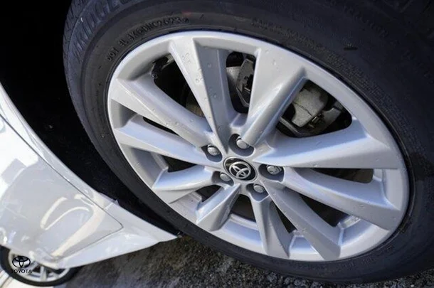2023 Toyota Corolla Hatch Hybrid Ascent Sport image 4