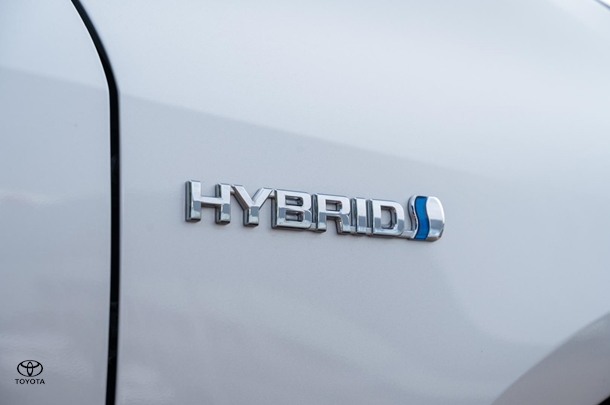 2024 TOYOTA Corolla Hatch Hybrid ZR image 23