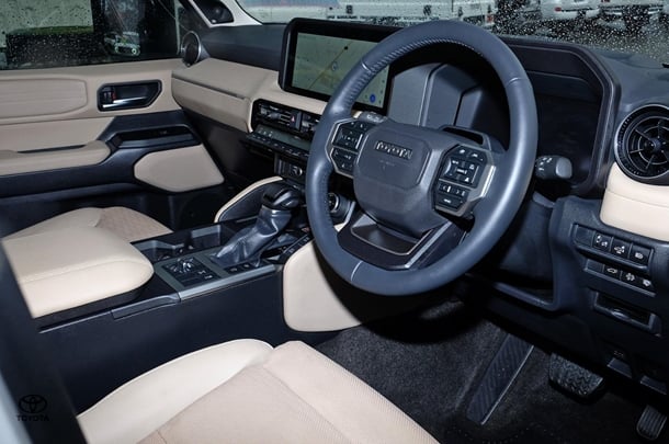 2024 Toyota PRADO Kakadu image 7