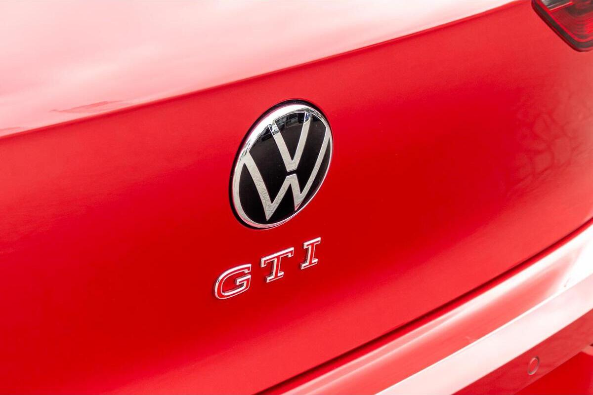 2024 Volkswagen Golf GTI 8 Auto MY24 image 6