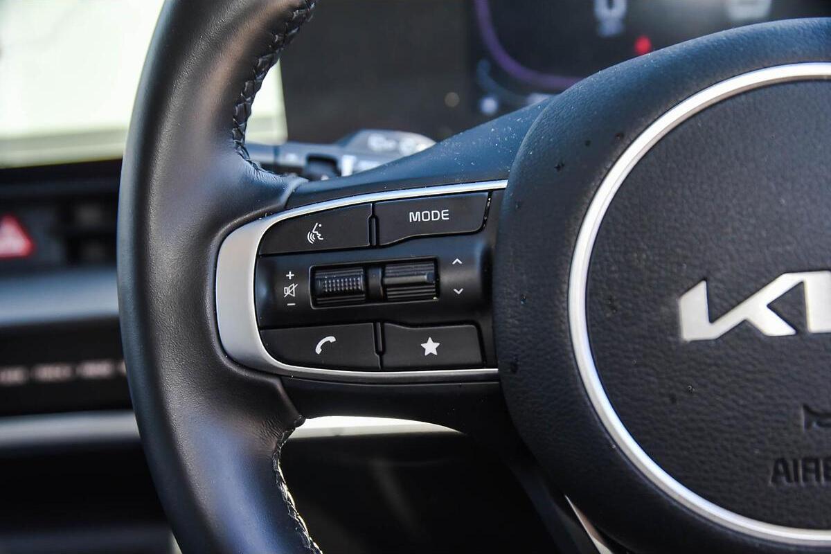 2024 Kia Sportage SX Manual FWD MY25 image 13