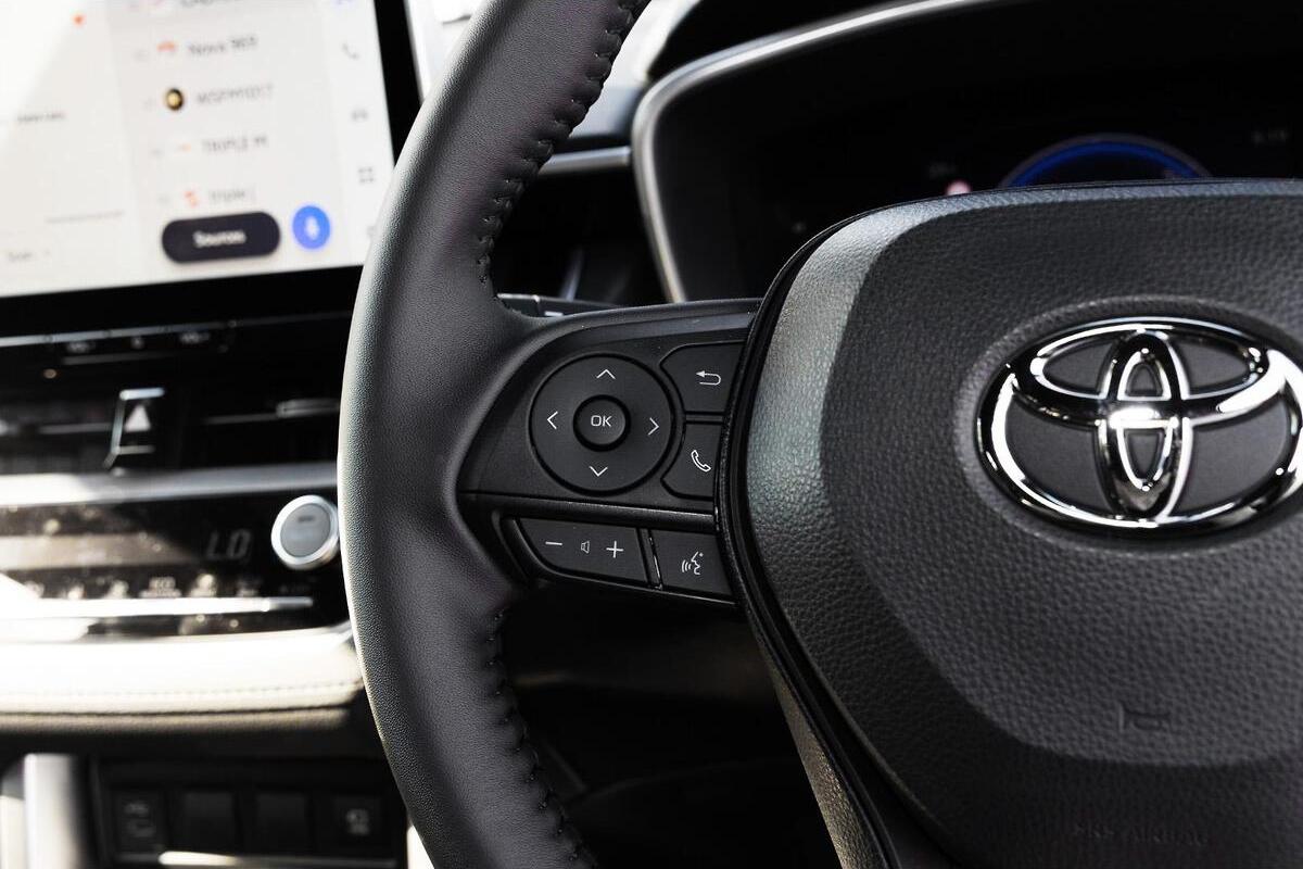 2024 Toyota Corolla Cross GXL Auto 2WD image 15