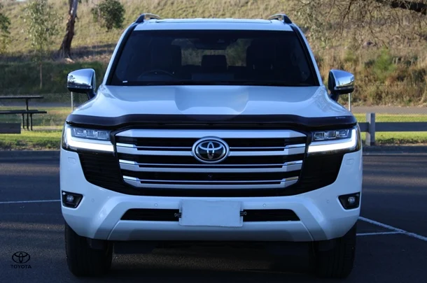 2023 Toyota Landcruiser Sahara image 4