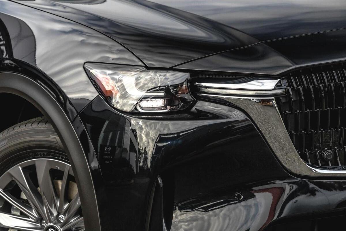 2024 Mazda CX-90 G50e Touring KK Auto i-ACTIV AWD image 17