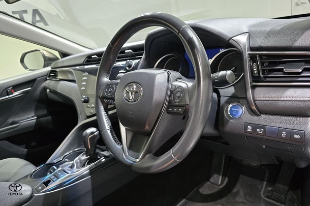 2020 Toyota Camry Hybrid Ascent Sport image 12