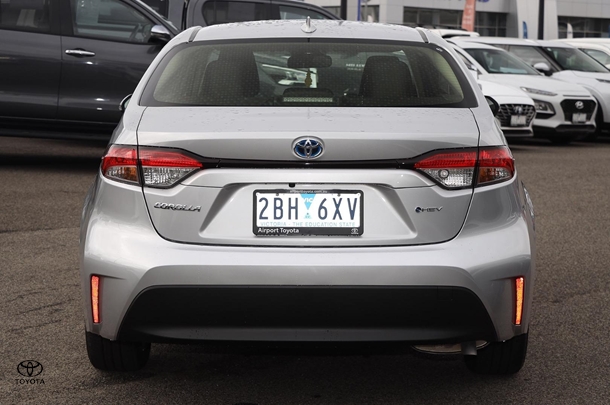 2024 Toyota Corolla Sedan Hybrid Ascent Sport image 13