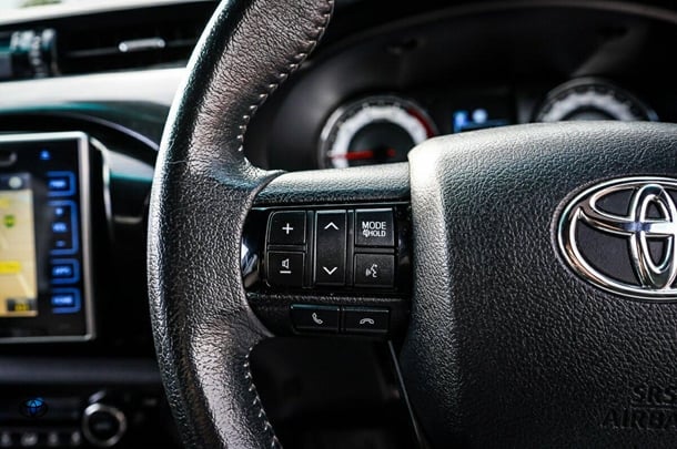 2019 Toyota Hilux 4x4 Rogue image 17