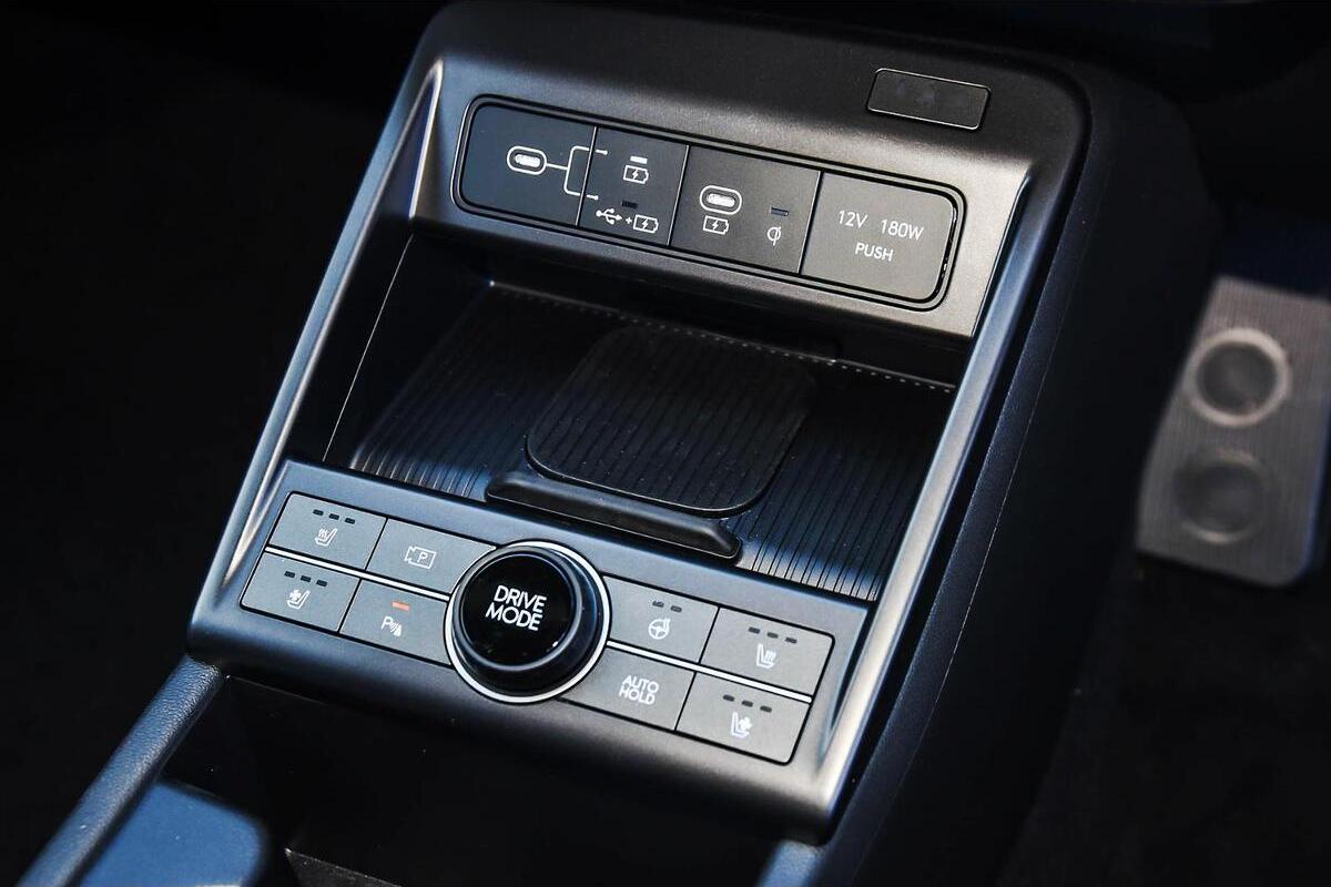 2024 Hyundai Kona Premium Auto 2WD MY25 image 16