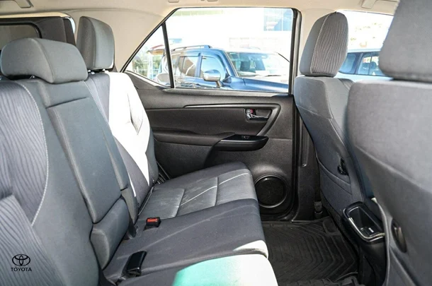 2024 Toyota Fortuner GX image 11