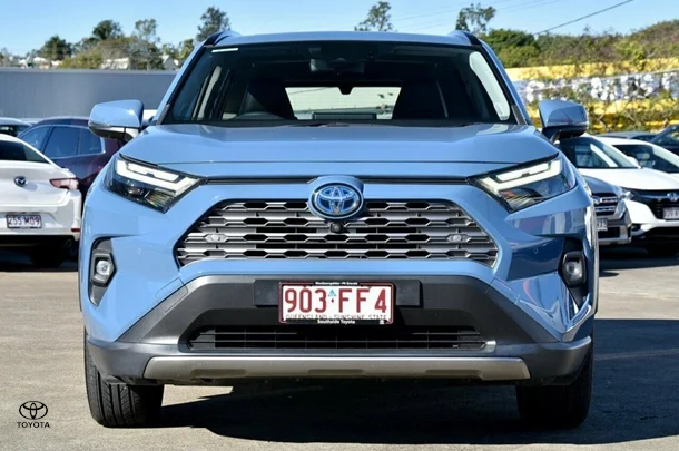 2022 Toyota RAV4 Hybrid Cruiser-AWD image 4