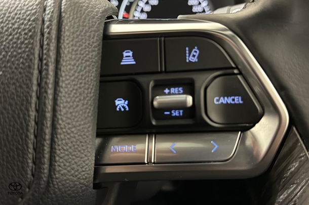 2024 Toyota Landcruiser Sahara ZX image 25
