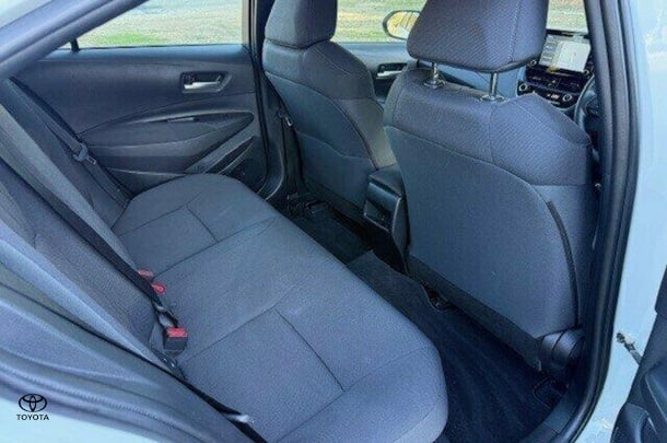 2021 Toyota Corolla Sedan Hybrid Ascent Sport image 12