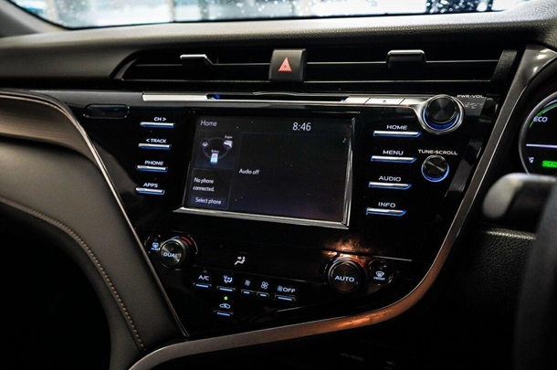 2019 Toyota Camry Hybrid Ascent image 21