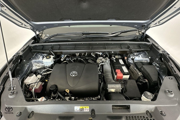 2021 Toyota Kluger AWD GRANDE image 31