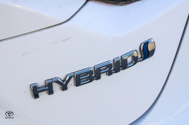 2022 Toyota Corolla Sedan Hybrid Ascent Sport image 15