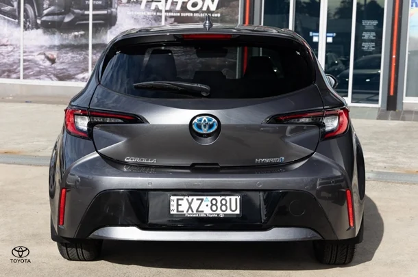 2023 Toyota Corolla Hatch Hybrid SX image 5